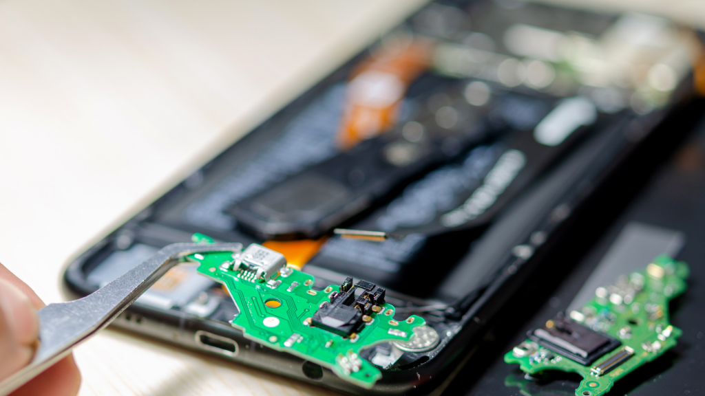 Iphone ipad ตกน้ำทำอย่างไรดี - ร้านซ่อมโทรศัพท์มือถือ ออนไลน์ - ร้านซ่อมโทรศัพท์มือถือ ออนไลน์